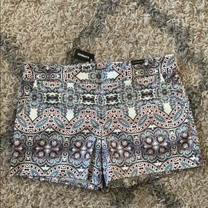 NWT. Express women’s shorts. SIZE 10